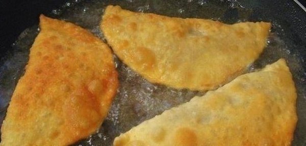 Правильные чебуреки. Самый удачный рецепт.Секрет этого рецепта, по моему мнению, заключается в тесте ...