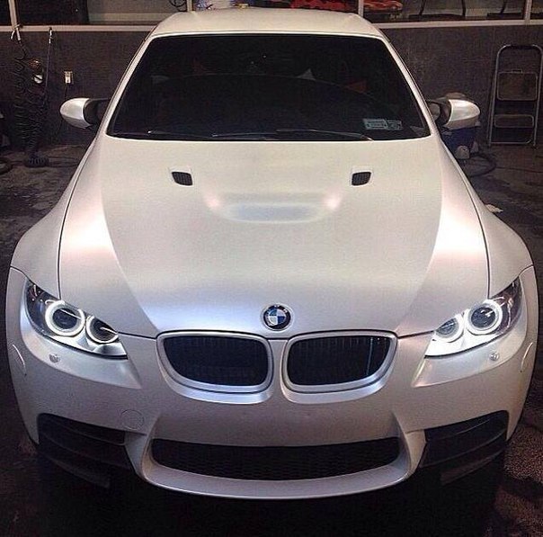 BMW - 6