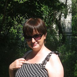  Lisa, --, 53  -  26  2016