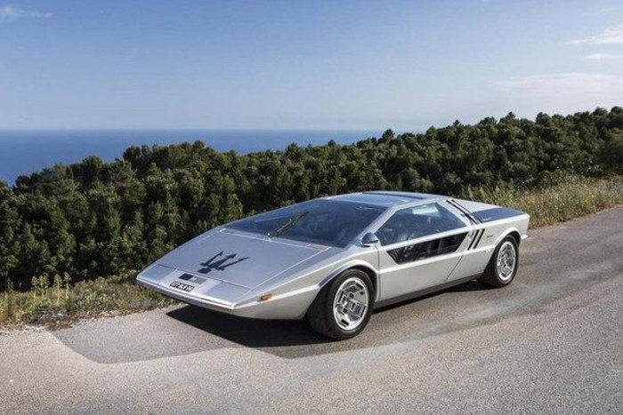 Maserati Boomerang: ,  .    : , ...