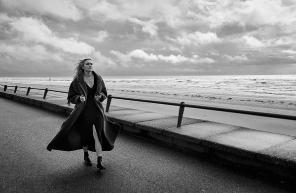 Kate Winslet for Vogue Italia by Peter Lindbergh - 5