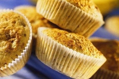 Творожные маффины с бананом.На 1 порцию 129 г — 158 ккалТворог-200г.Яйцо-1 шт.Банан-1шт.Клетчатка ...