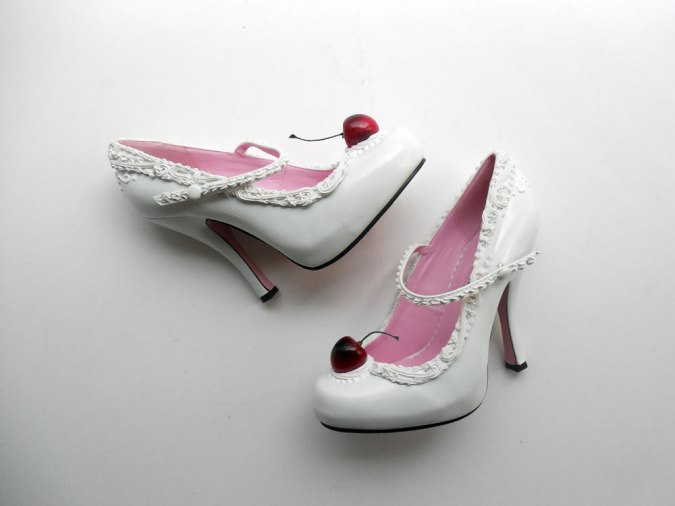 "Shoe Bakery"  " " -  ,  ... - 2