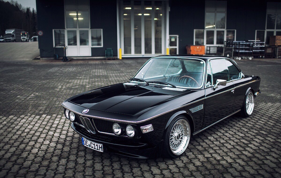 BMW 3.0 CSI (E9)