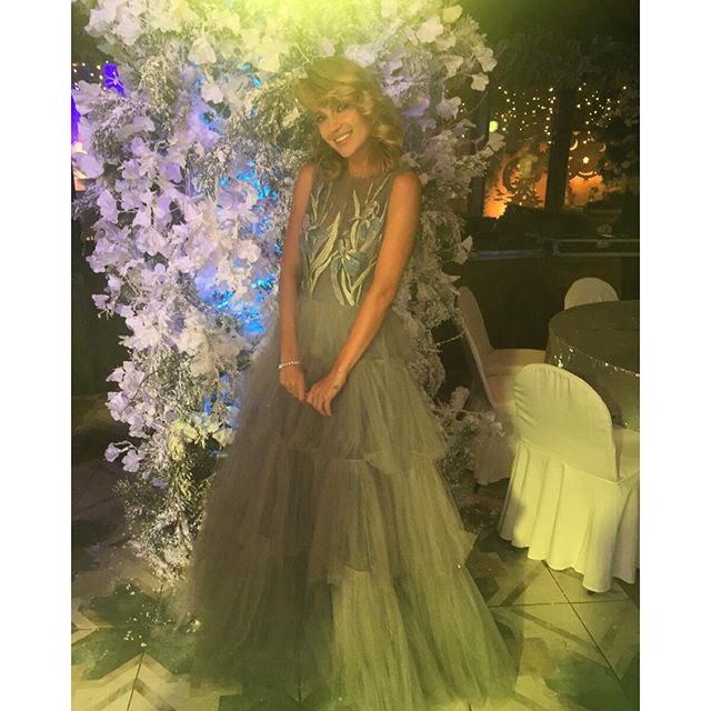 In my dream world.@yaninafashion #yaninacouture