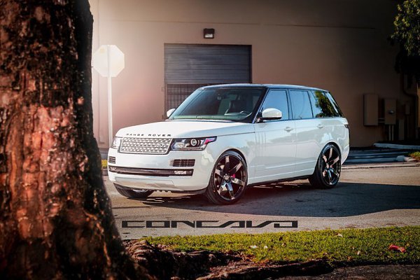 Land Rover Range Rover. - 2