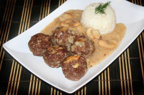 10 рецептов вкусных котлеток и тефтелек.Сохраните себе, пригодится!1.Капустные котлетыСостав500 г ... - 9