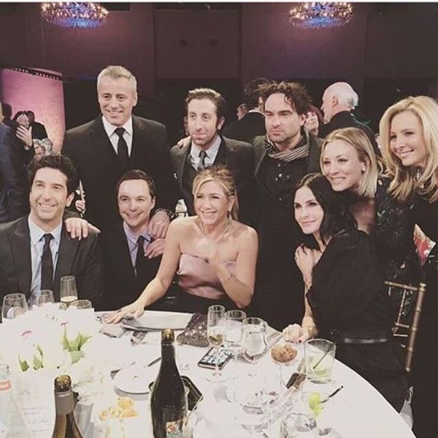    ,     !        #friends #TBBT