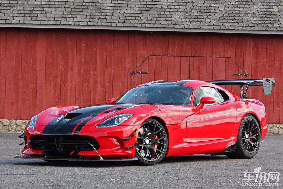 Dodge Viper ACR.: 8.4 V10 : 645 ..  : 814   0-96 /: 3.4 ...