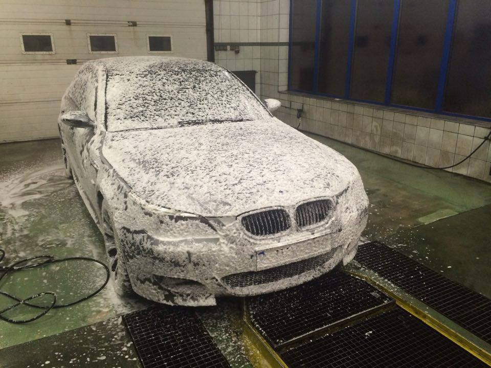 BMW M5 E60