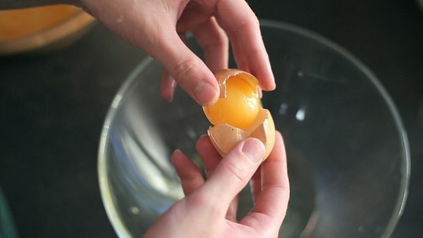 Волшебство в духовке: Умное пирожное.Чудо-пирожное — это удивительно вкусно, а для приготовления ... - 3