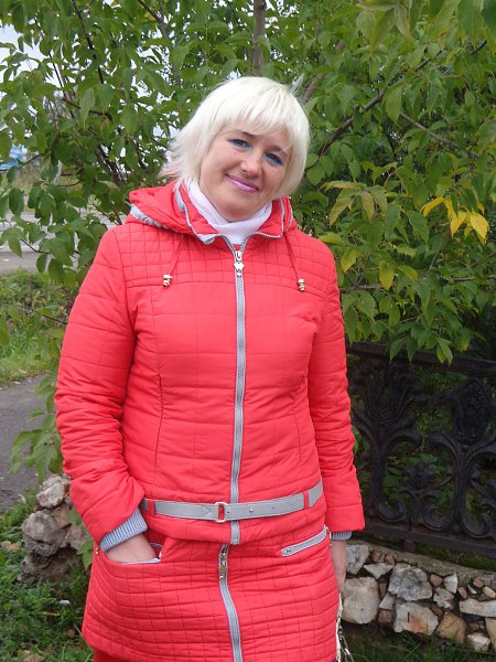 : Svetlana Lana, 50 ,       