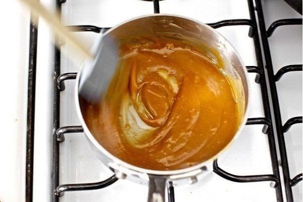 Блинный торт из бананов с йогуртом и глазурью из грецкого ореха.Ингредиенты:Банановые ... - 7