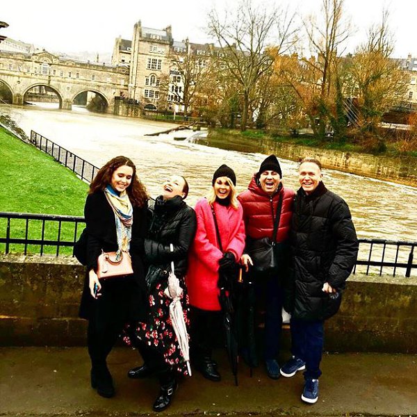 Нам очень весело. г.Бат #bath @michelle.rapoport @nataliarapoport @yurist6968 @prigozhin_iosif