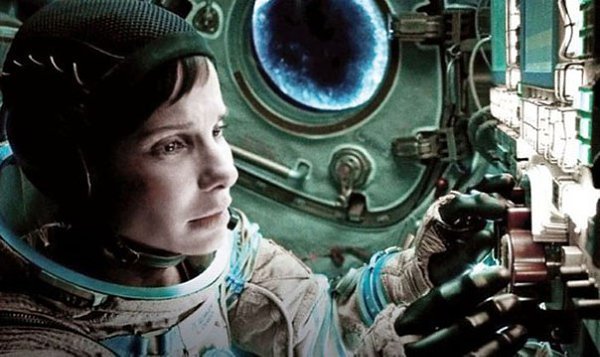 Гравитация (2013).Жанр: фантастика, драмаДоктор Райан Стоун, блестящий специалист в области ... - 2