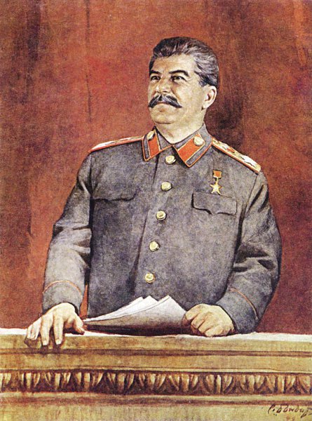... Последний советский гражданин, свободный от цепей капитала, стоит головой выше любого ...