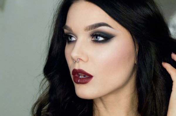 Gothi make up by Linda Hallberg - 3