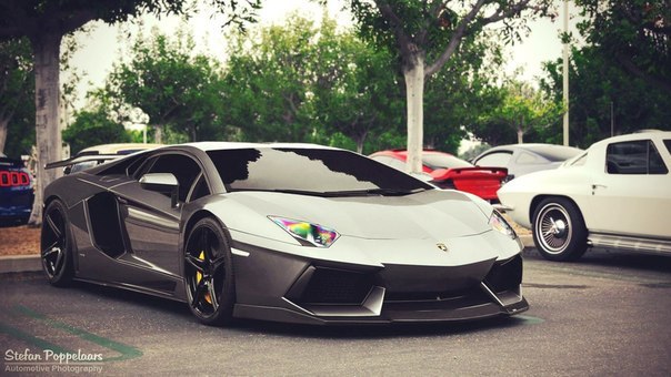 Lamborghini Aventador LP900-4