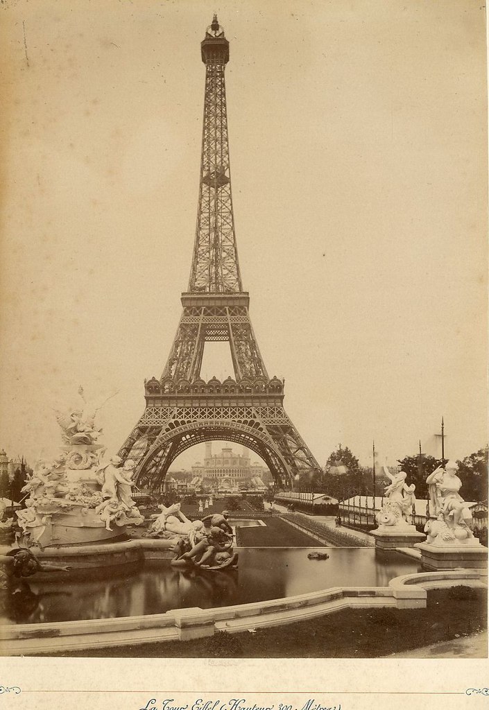 Эйфелевая башня в каком году. Эйфелева башня, париж, 1889 г. эйфелева башня 1889 год. всемирная выставка 1889 эйфелева башня. эйфель башня tour eiffel.