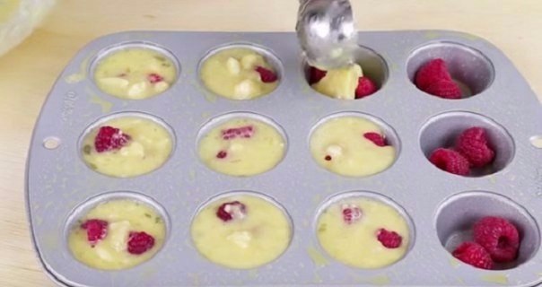 ТЕПЕРЬ Я ГОТОВЛЮ КЕКСЫ ТОЛЬКО ТАК! Простой и вкусный кекс без муки и сахара Теперь я готовлю кексы ...