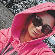 Viktori, 37 , 