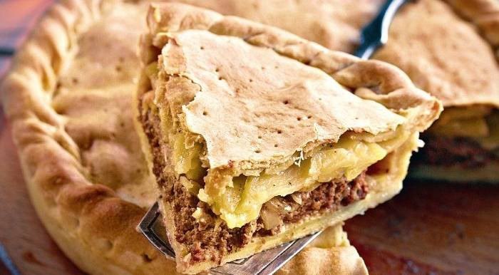 Пирог с картофелем и мясом «Кубете».для начинки:по 300 г картофеля и мясного ...