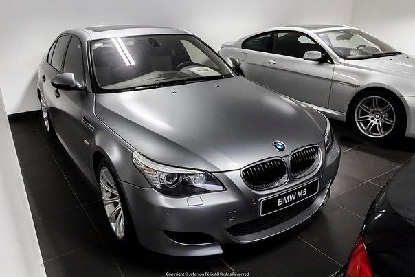 BMW M5 E60   Individual Frozen Gray Special Color