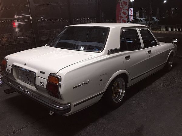 Toyota Mark II RX40