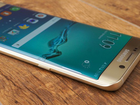 Месяц назад заказывала Samsung Galaxy S6, через 6 дней я забрала его на почте) И вот решила оставить ...