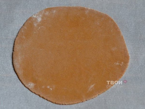Вкусный и многим полюбившийся торт "Рыжик" Ингредиенты: - Мука 500-550 г - Сахар 200 г - ... - 4