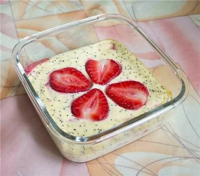 МАКОВАЯ ЗАПЕКАНКА.Калорийность на 100 г:122 ккалИнгредиенты:Творог — 70 гЯйцо — 1 шт.Мед — 1-2 ...