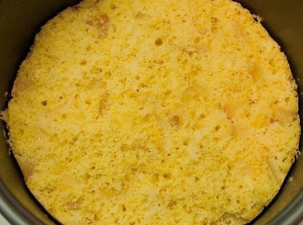 Пышная шарлотка с яблоками в мультиварке. Рецепт для тех, кто дорожит своим временем! Подготовка ... - 5