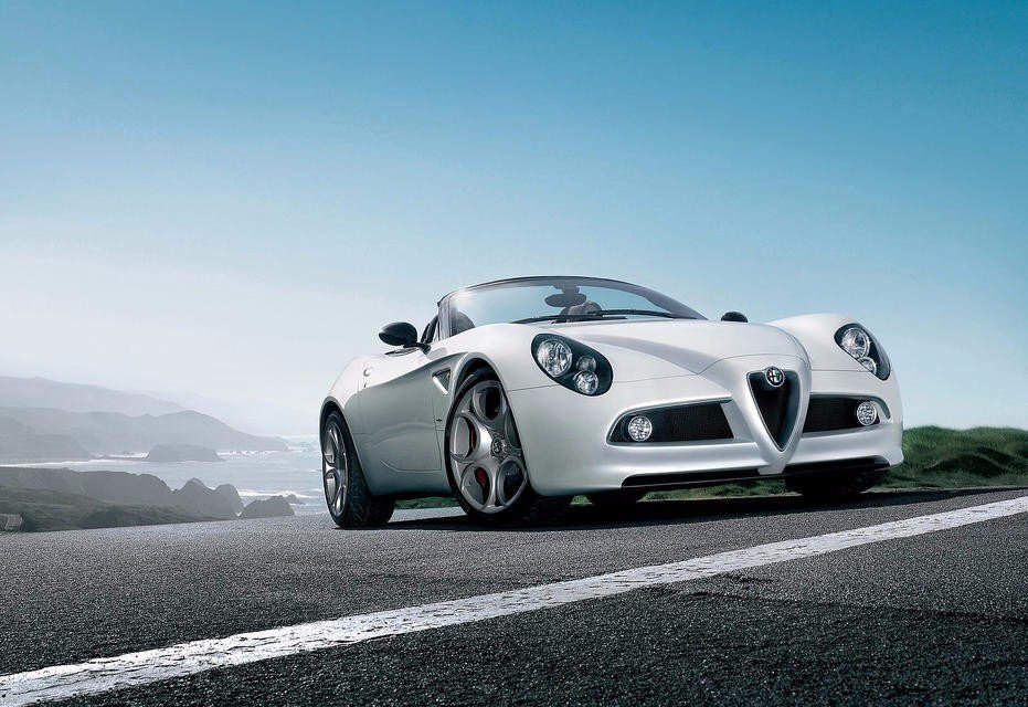 ALFA ROMEO 8C SPIDER