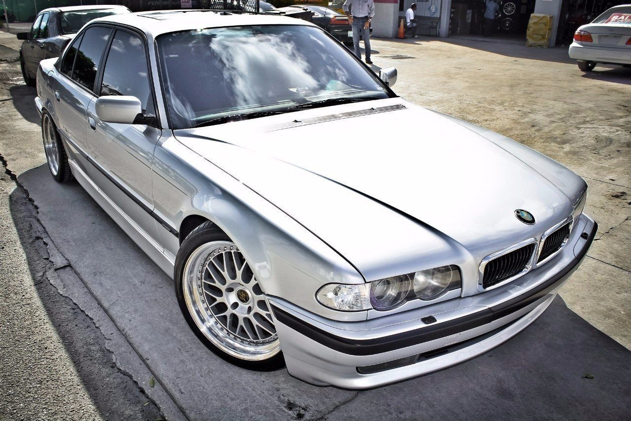 BMW E38