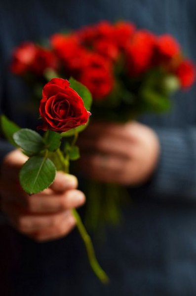 Мне не нужно говорить прощай! Мне и не нужно говорить «прощай»! Я ухожу, сейчас захлопнув двери, ... - 2