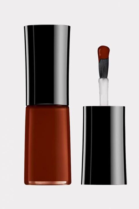    Giorgio Armani.  Giorgio Armani     ... - 7