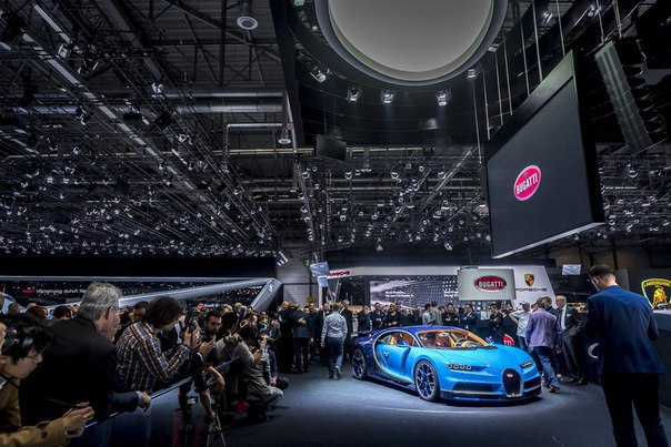 Bugatti Chiron -  <a href=