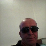 joni, 51 , 