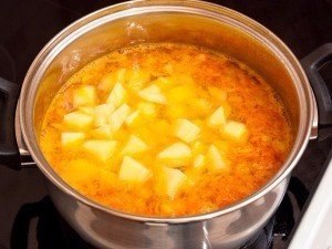 Сливочный суп с семгой.ИнгредиентыСливочный суп с семгой. Ингредиенты300 г филе свежей семги или ... - 6