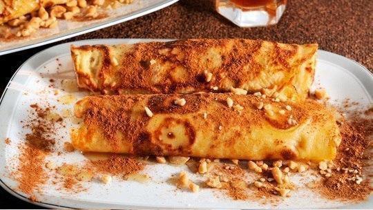15 самых вкусных начинок для блинчиков.1. Блины с начинкой из яицСостав: 4 яйца, 50 гр. зеленого ...