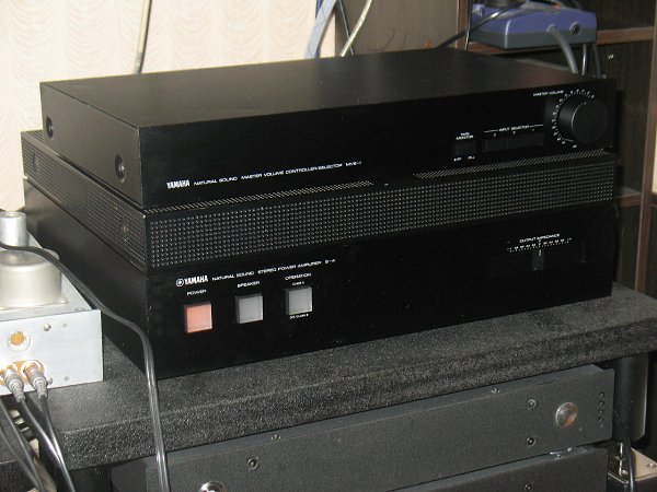   Yamaha B-4( 1980.)    Yamaha