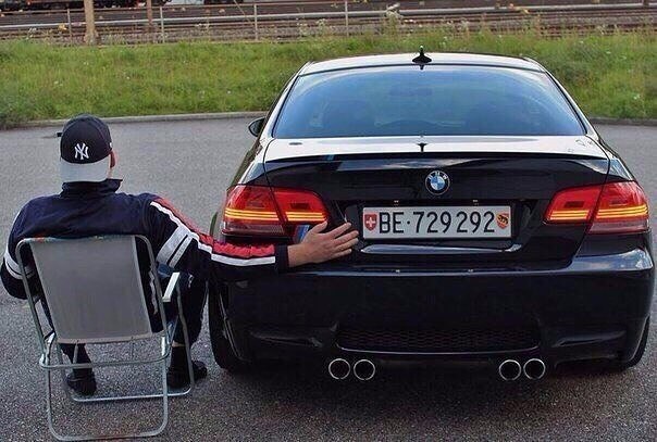   BMW