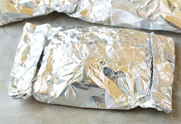 Лосось в фольге с овощами. Красивый рецепт ароматной красной рыбы (семга, форель и т.п.), запеченной ... - 5
