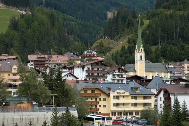   (Ischgl), .        . ... - 7