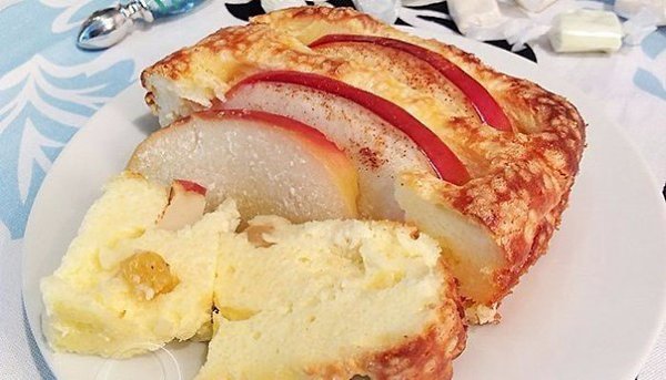 5 ПП-запеканок на все случаи жизни! Сохрани себе! 1. Творожная запеканка с кусочками яблок на ...