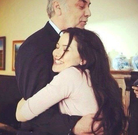 Папа - это единственный мужчина, который любит тебя по настоящему и навсегда