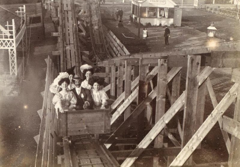   , 1900 .