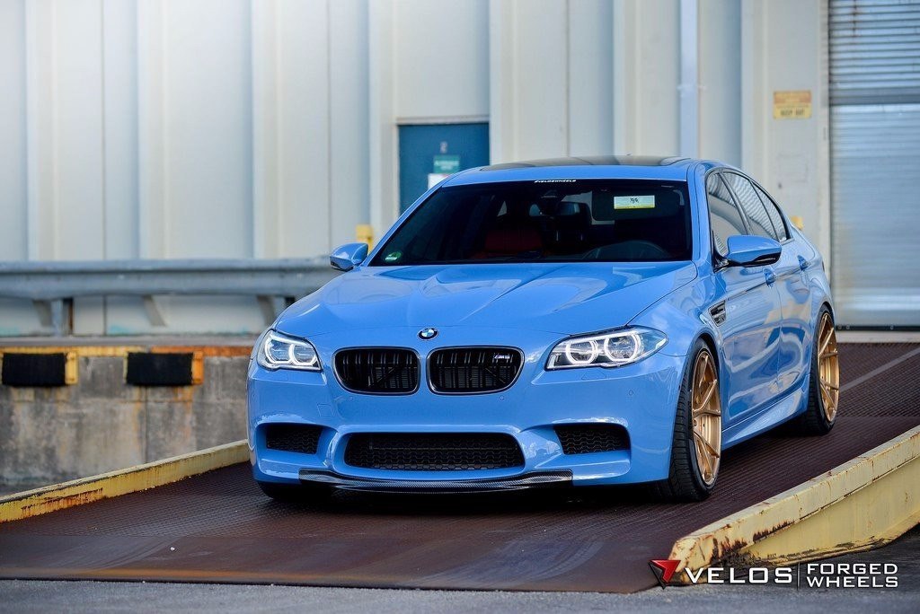 BMW M5 F10