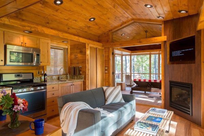    - 8  2016  07:02 - 2