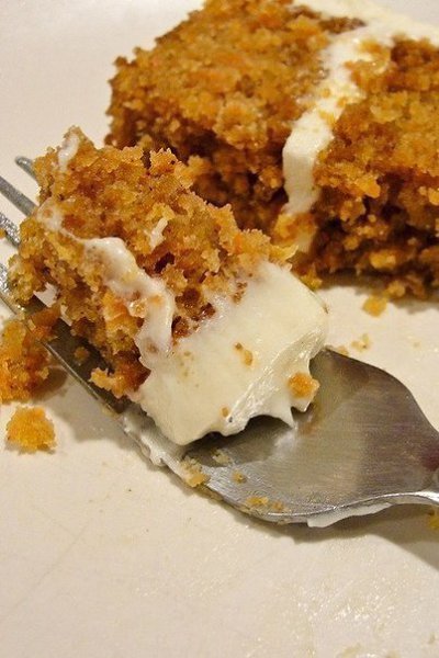 Морковный торт с грецкими орехами и корицей. Лучшее в морковном торте - первая реакция человека, до ... - 2